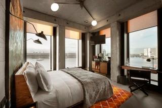 Hotel Sir Adam