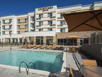 Гостиница Courtyard At Midlothian Conference Ctr