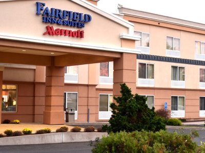 Гостиница Fairfield Inn And Suites Hartford Apt
