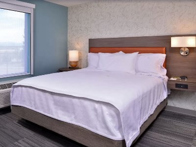 Гостиница Home2 Suites Portland Airport Or