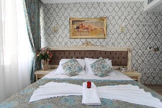 Apple Tree Hotel