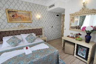 Apple Tree Hotel