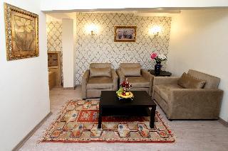 Apple Tree Hotel