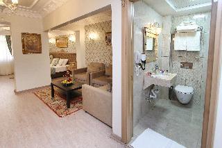 Apple Tree Hotel