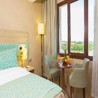 Гостиница Golden Way Hotel Giyimkent