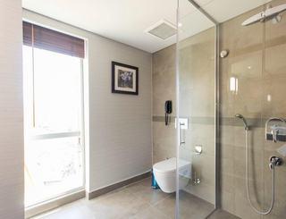 - Mac Hotel Vazo Kule