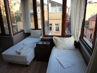 Yasmin Hotel