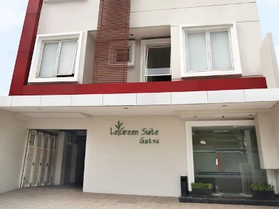 Гостиница Legreen Suite Gatot Subroto