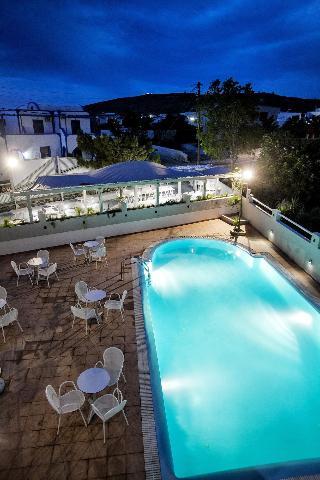 Гостиница Privee Santorini
