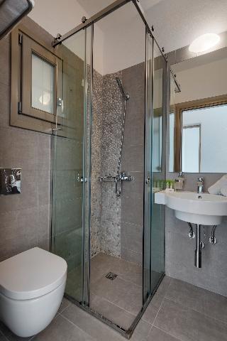 Hotel Lithos by Spyros & Flora