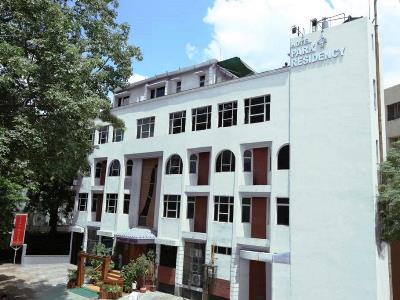 Hotel Park Residency