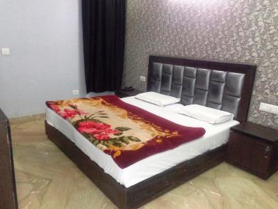 Hotel Raj International Dx