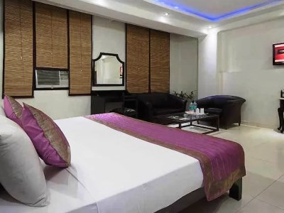 Hotel Sarthak Palace