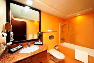 Гостиница Corp Executive Doha Suites