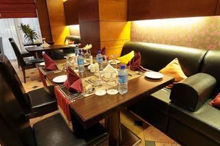 Гостиница Corp Executive Doha Suites
