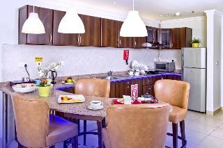 Гостиница Corp Executive Doha Suites