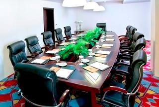 Гостиница Corp Executive Doha Suites