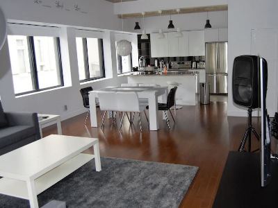 Гостиница Condotel Leluxe St-Denis St - Mtlflats
