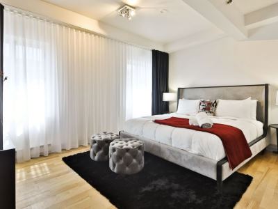 Гостиница Lofts Saint Paul Vieux Montreal