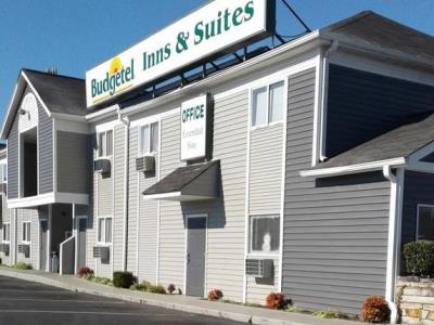 Гостиница Budgetel Inn And Suites 1902 Highway