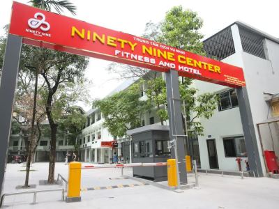 Hotel Ninety Nine Center