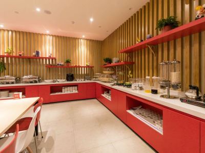 Гостиница Ibis Jianzhang Road Fengdong New Area
