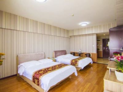 Hotel Golden Tree Business