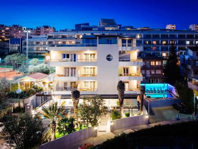 Гостиница Boban Luxury Suites