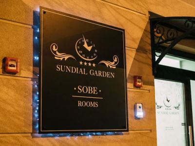 Гостиница Sundial