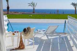 King Evelthon Beach Hotel & Resort