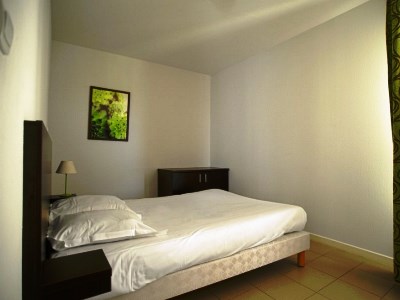 Гостиница Kosy Aparthotel Campus Del Sol Esplanade