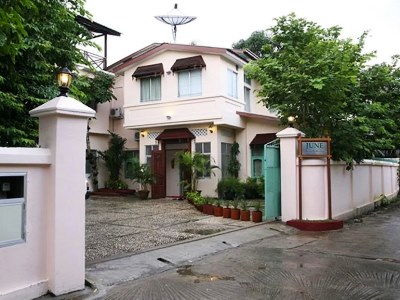 Гостиница June Business Bed Breakfast