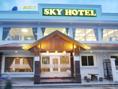 Гостиница Sky Hotel Hlaing Thar Yar Yangon
