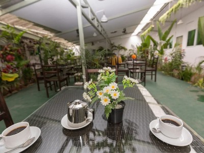 Гостиница Sky View Bed And Breakfast