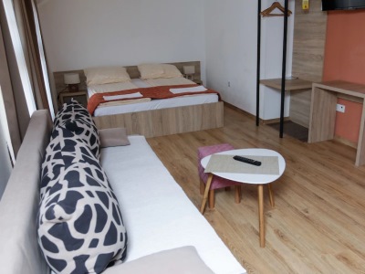Hotel Logavina 8