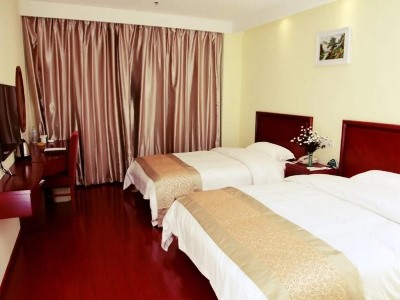 Гостиница Greentree Inn Dachang Getang Metro Stn