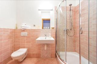 Hotel Sharingham