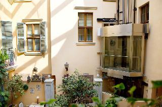 Гостиница Hotel Kolegiacki