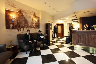 Гостиница Piast Hotel