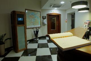 Гостиница Piast Hotel
