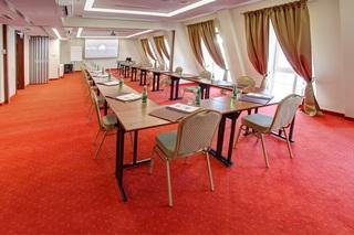 Гостиница Piast Hotel