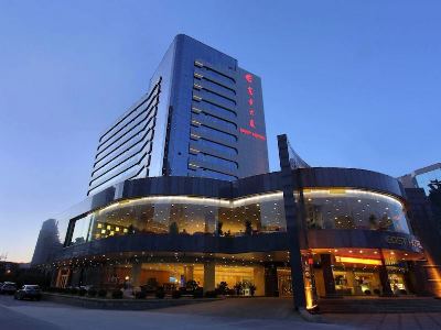 Hotel Dalian East