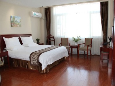 Гостиница Greentree Inn Jinghai Jinqiao Intl Trade