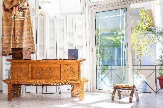 Гостиница Kiras Studios