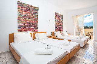 Гостиница Kiras Studios
