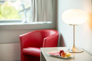 Гостиница Dasbreitehotel Am Rhein