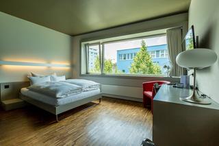 Гостиница Dasbreitehotel Am Rhein