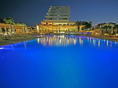 Hotel Vrissiana Beach