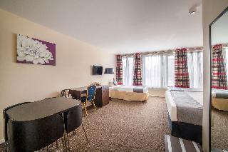 OYO The Chiltern Hotel