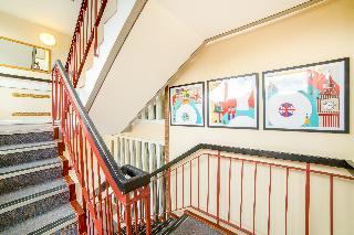 OYO The Chiltern Hotel